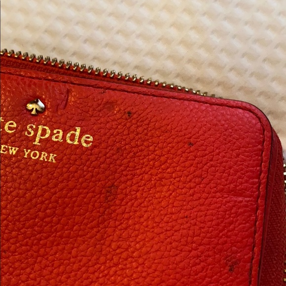 Red and Gold Kate Spade Wallet with Stripes Inside - Picture 2 of 6